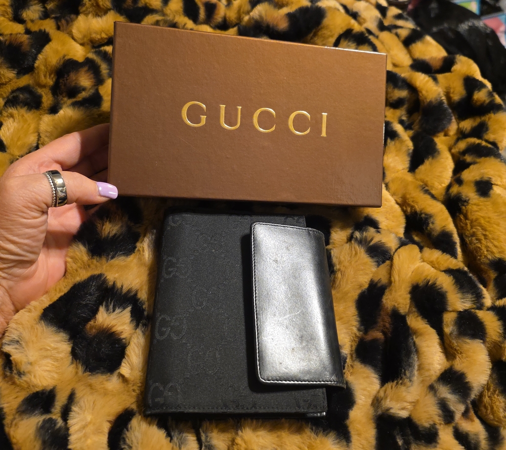 Gucci Brown Box with Black Leather & GG Canvas Wallet